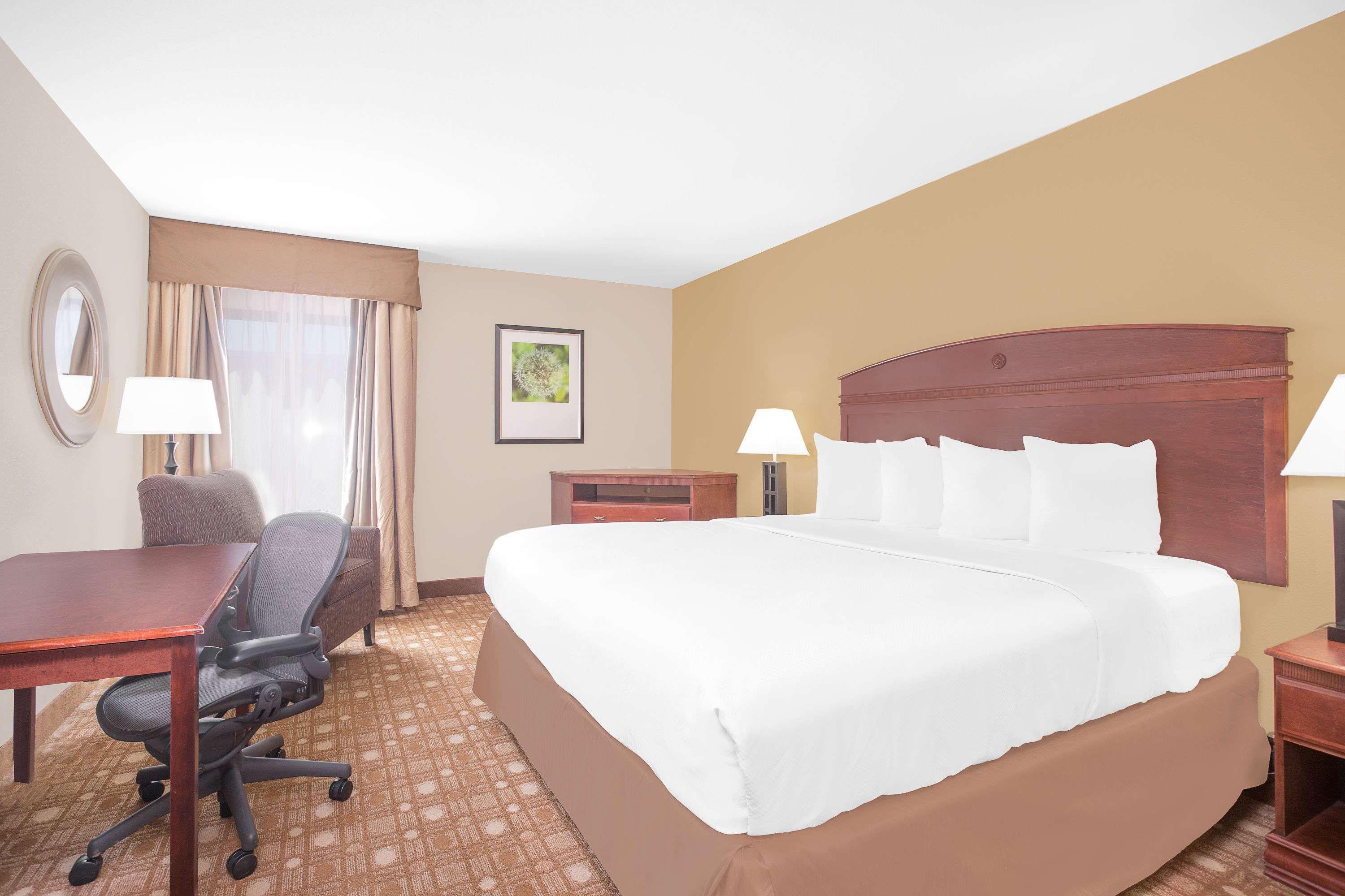Baymont By Wyndham Augusta West Hotel Kültér fotó